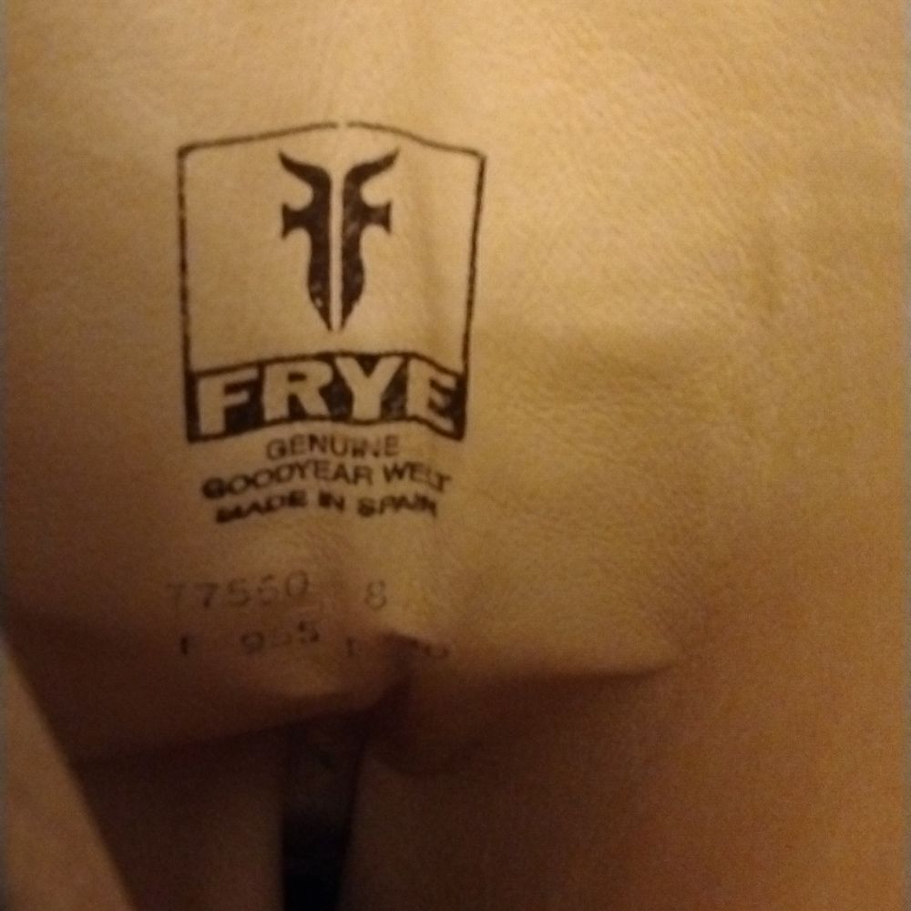 Frye - Picture 11 of 15
